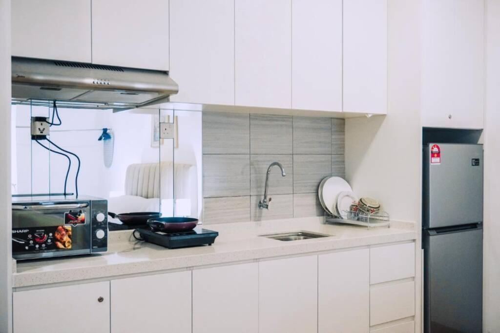 סרי קמבאנגן Apple Home 2 At Menara Simfoni, King Size Bed, Cheras, Nexflix, Wifi, Parking מראה חיצוני תמונה